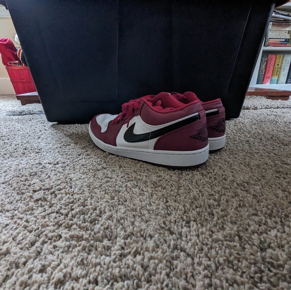 Nike Air Jordan 1 Low/Air Low/Maroon Red